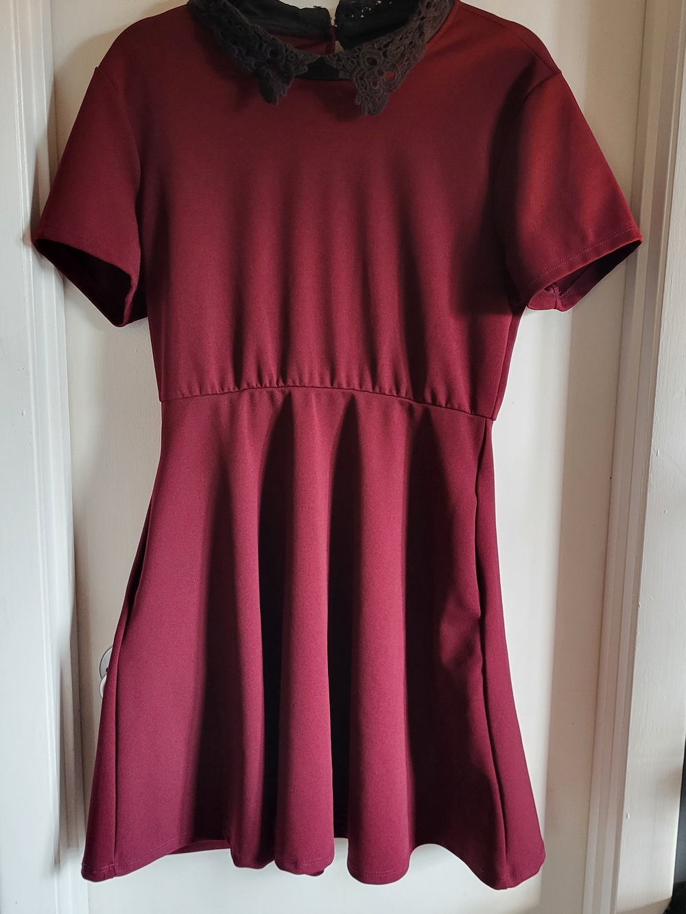 Hot Topic Burgundy Mini Dress with Black Lace Collar With Pockets